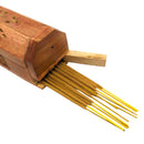 Holzkiste für Räucherstäbchen & Räucherkegel, Lebensbaum Motiv geschnitzt