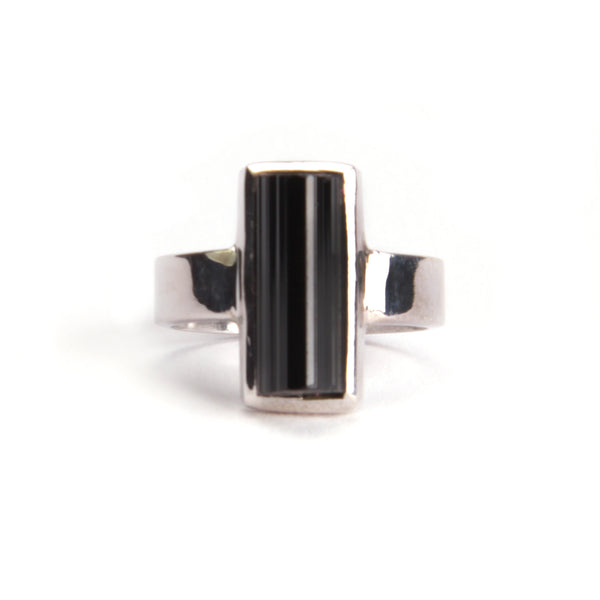 Black tourmaline ring, sterling silver 925, size 53 (1.5x0.7 cm)
